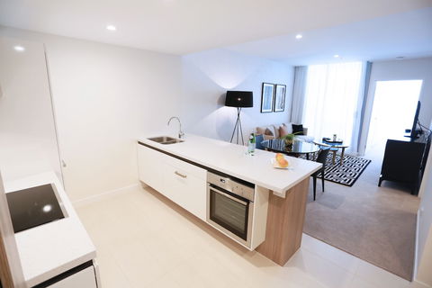 Alex Perry Hotel & Apartments - Australian Directory 1