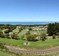 Surfside Holiday Park - Australian Directory