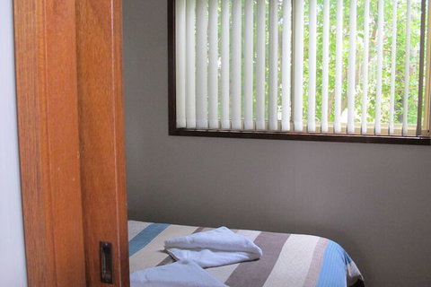 Melaleuca Caravan Park - Australian Directory 5