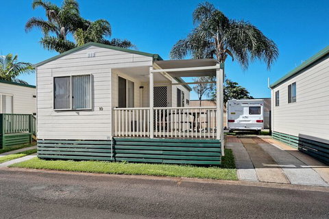Melaleuca Caravan Park - Australian Directory 4