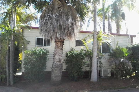 Melaleuca Caravan Park - Australian Directory 1