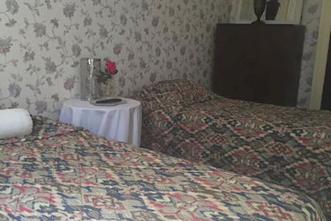Highton Manor - Australian Directory 1