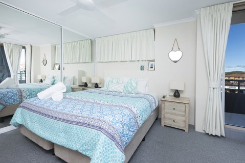 Beaches International - Australian Directory 6