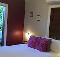 Swan Inn Bed  Breakfast - Australian Directory