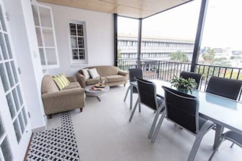 Carrington Manor - Australian Directory 4