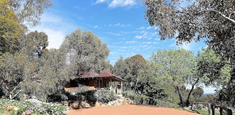 Eleebana Guest House - Australian Directory 0