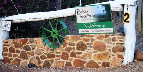 Eleebana Guest House - Australian Directory 6
