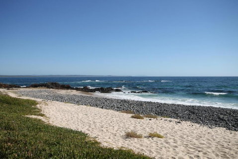 CHILL OUT LAKESIDE At FORSTER - Australian Directory 1