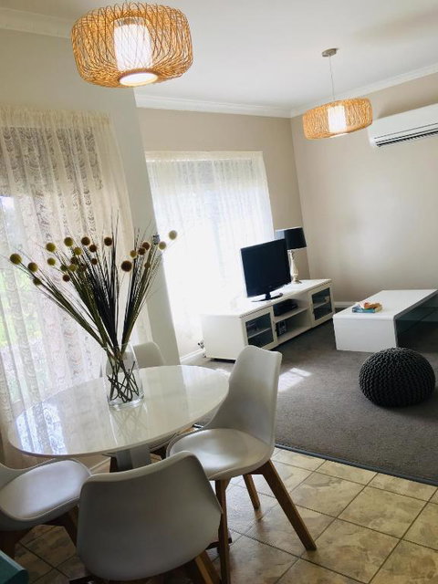 Wypinga B & B Pet Friendly - Australian Directory 2