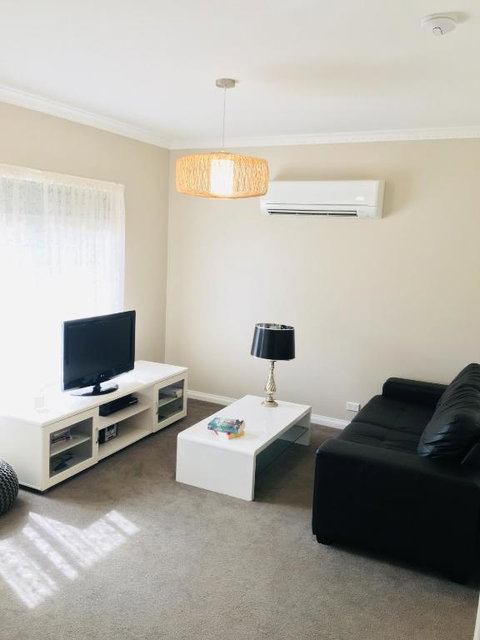 Wypinga B & B Pet Friendly - Australian Directory 3