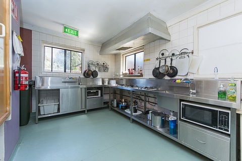 Victoria Park Lodge - Hostel - Australian Directory 4