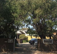 Springtide Studio Apartments - Australian Directory