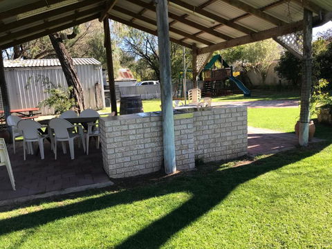 Busselton Jetty Chalets - Australian Directory 2