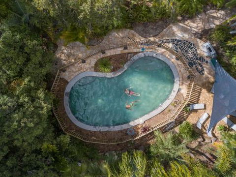 Nimbin Rox YHA - Australian Directory 1