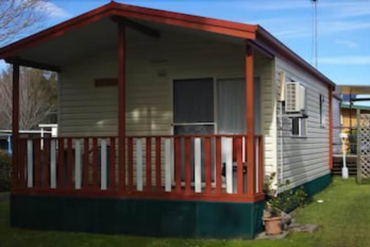 Laurieton NSW Australian Directory