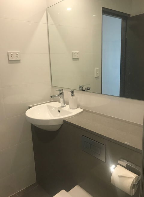 Voyager Motel - Australian Directory 4