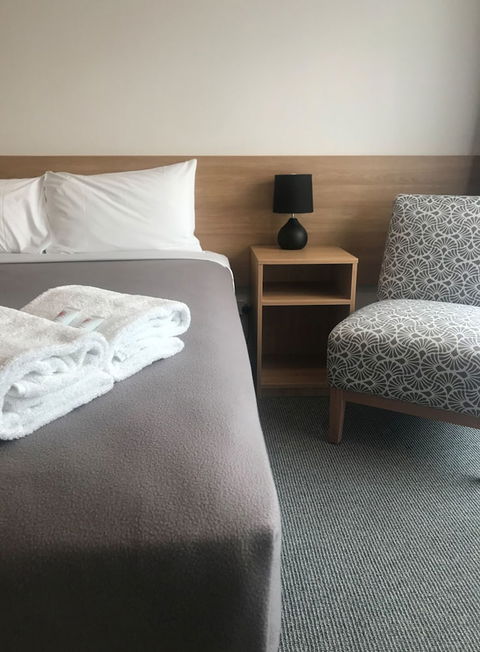 Voyager Motel - Australian Directory 6