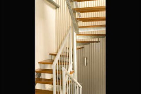 Seaspray Apartments - Australian Directory 5