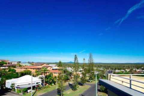 Seaspray Apartments - Australian Directory 1
