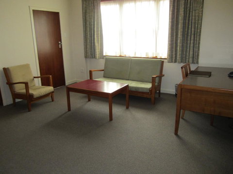University House - ANU - Australian Directory 42