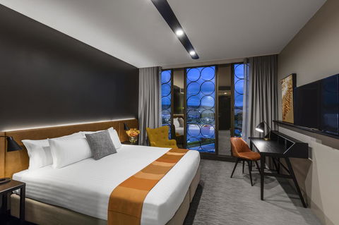 Vibe Hotel Canberra - Australian Directory 21