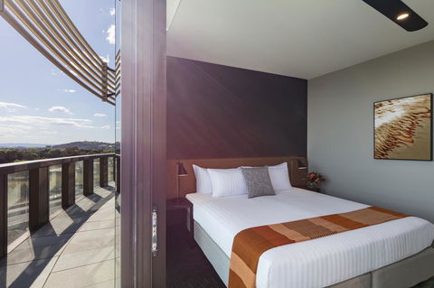 Vibe Hotel Canberra - Australian Directory 10