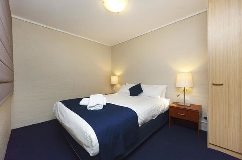 Ibis Styles Canberra - Australian Directory 30