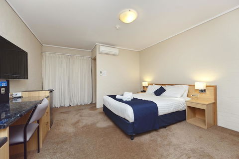 Ibis Styles Canberra - Australian Directory 18