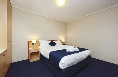 Ibis Styles Canberra - Australian Directory 29