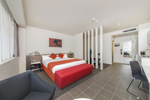 Abode Woden - Australian Directory 17