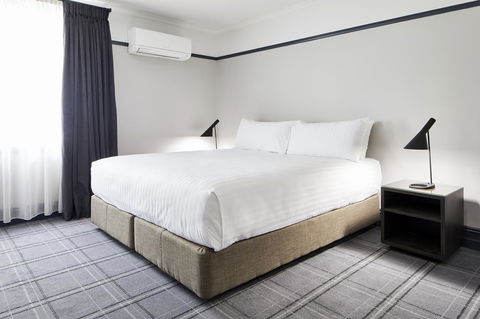 Brassey Hotel - Managed By Doma Hotels - Australian Directory 14