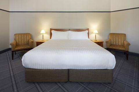 Brassey Hotel - Managed By Doma Hotels - Australian Directory 8