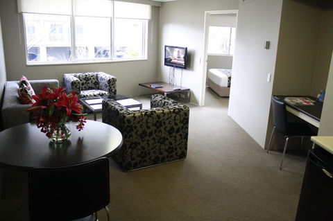 Pavilion On Northbourne - Australian Directory 16
