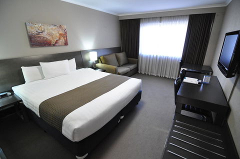Pavilion On Northbourne - Australian Directory 4