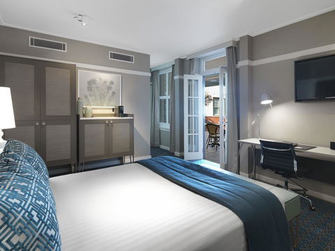 Hotel Kurrajong Canberra - Australian Directory 40