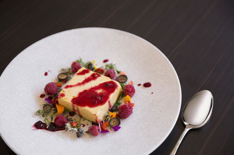 Hotel Kurrajong Canberra - Australian Directory 14