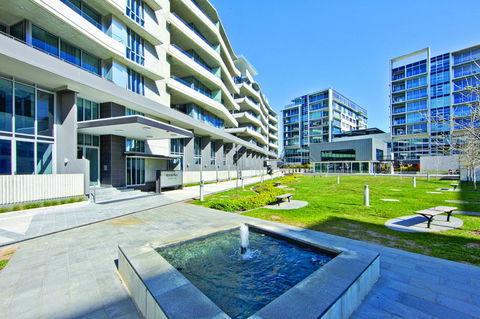 Realm Park 39 Barton ACT - Australian Directory 26
