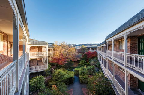 Adina Serviced Apartments Canberra Kingston - Australian Directory 0