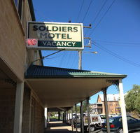 Soldiers Motel - Australian Directory