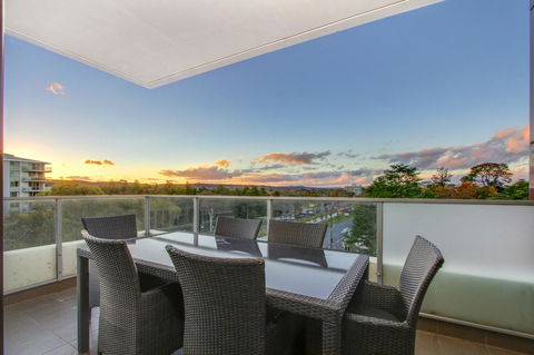 IQ Smart Apartments 704 Braddon ACT - Australian Directory 7