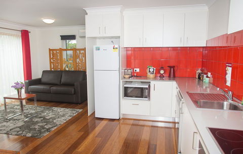 One Of A Kind Apartments - Australian Directory 42