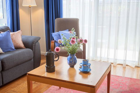 One Of A Kind Apartments - Australian Directory 34