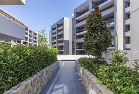 Modern Executive Apt@Barton*1BR*WiFi*Gym*Secure Parking*Canberra - Australian Directory 19