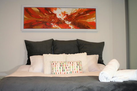Modern Executive Apt@Barton*1BR*WiFi*Gym*Secure Parking*Canberra - Australian Directory 6