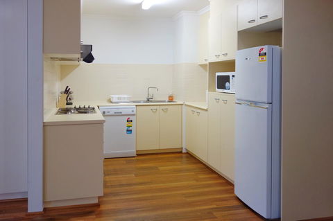 Kingston Comfy Apartment - Australian Directory 5