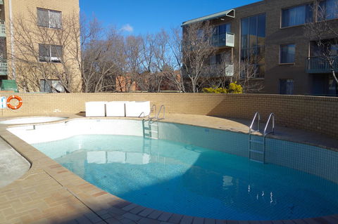 Kingston Comfy Apartment - Australian Directory 11