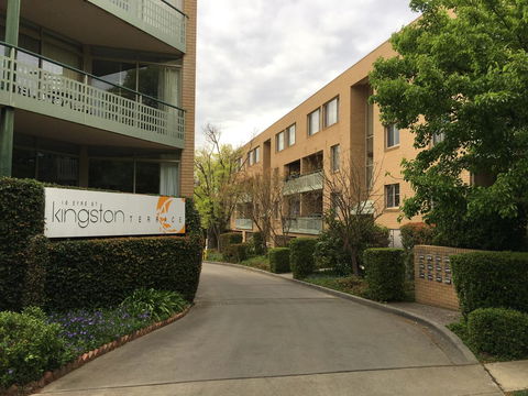 Kingston Comfy Apartment - Australian Directory 0