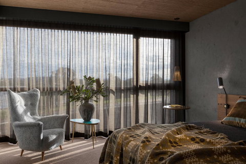 Ovolo Nishi - Australian Directory 6