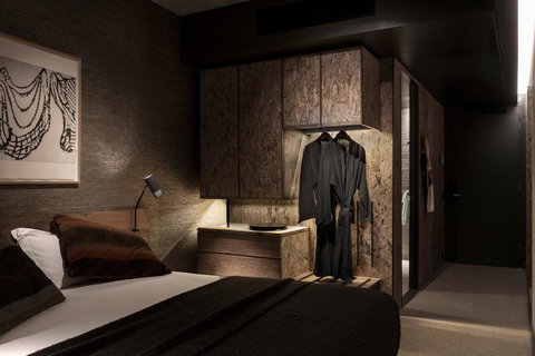 Ovolo Nishi - Australian Directory 33