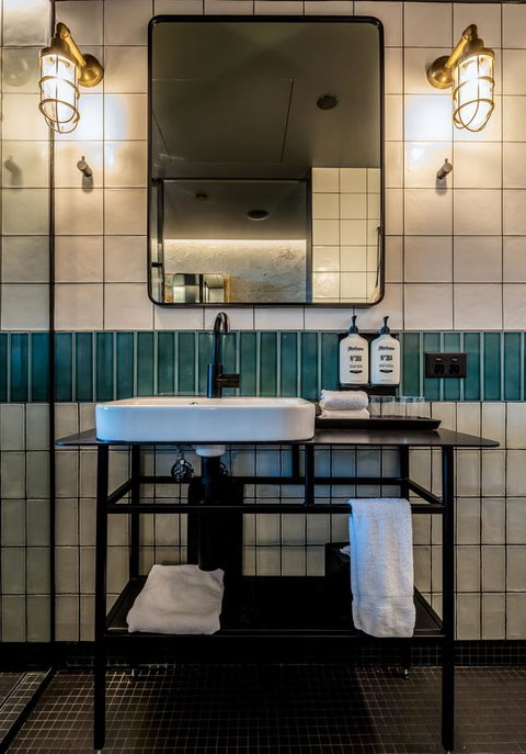 Ovolo Nishi - Australian Directory 4